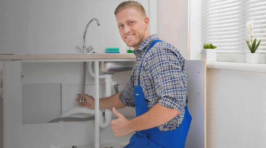 Expert burst pipe repair services in Brohman, MI